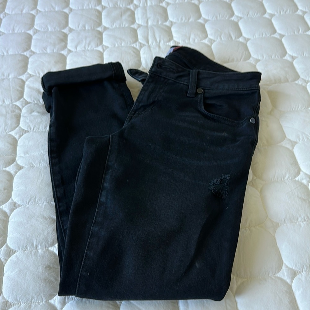 Cabi distressed boyfriend black jeans